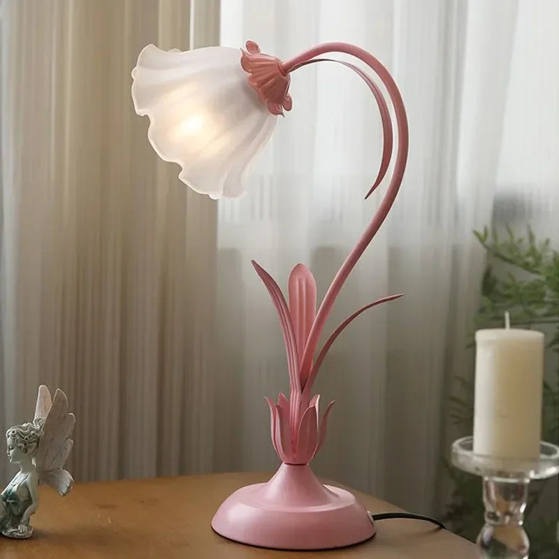 Country  Retro  Flower Desk Lamp for Home Bedroom